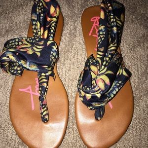 • floral yoga flats •